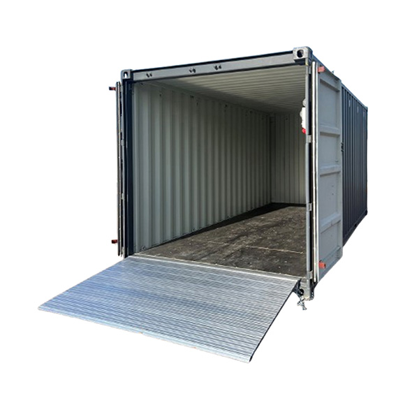 rampe-d-acc-s-conteneur-solution-pratique-pour-quai